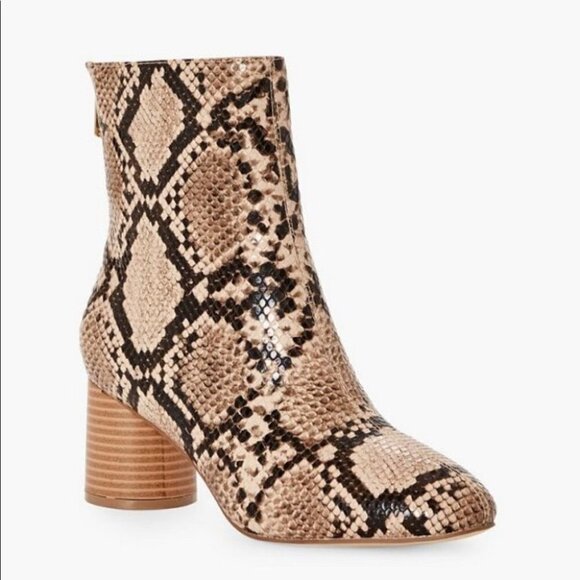 Justfab McKayla Cylinder Heeled Booties - Picture 3 of 8